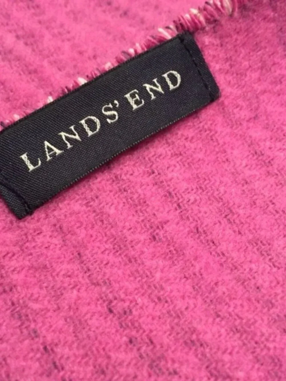 Lands' End purple, white, & magenta houndstooth oblong scarf